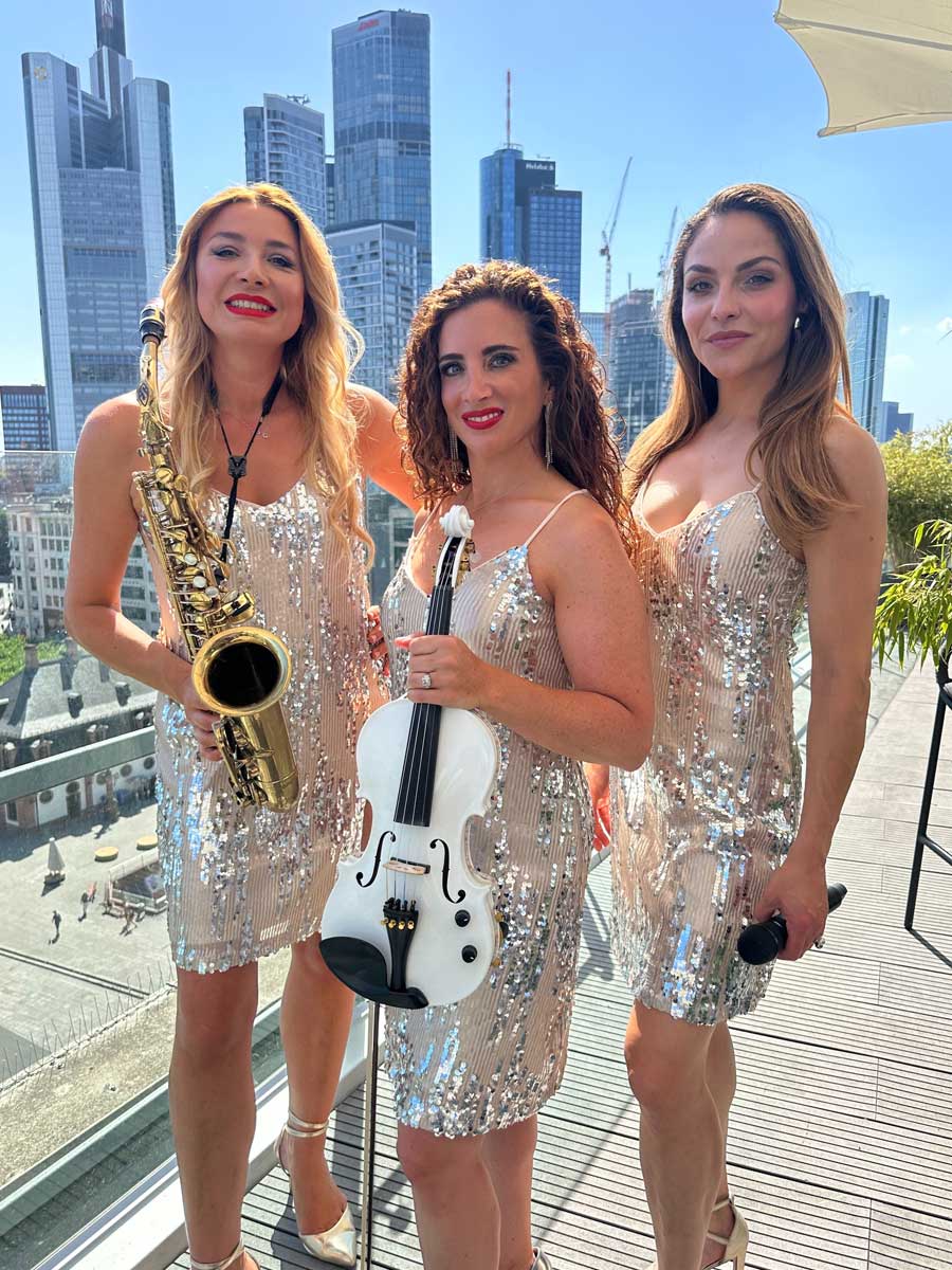 Partyband Frankfurt – Damenband-Trio von Munich All Stars mit Saxophonistin und Geigerin für Sommerfeste, Firmenfeiern und Messe-Events