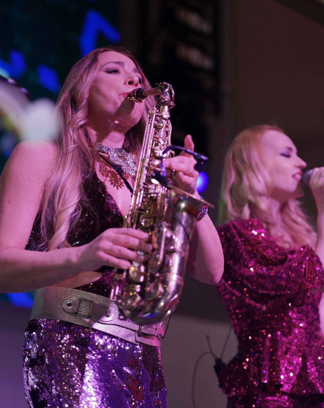 Live saxophonist at trade fair booth in Frankfurt
