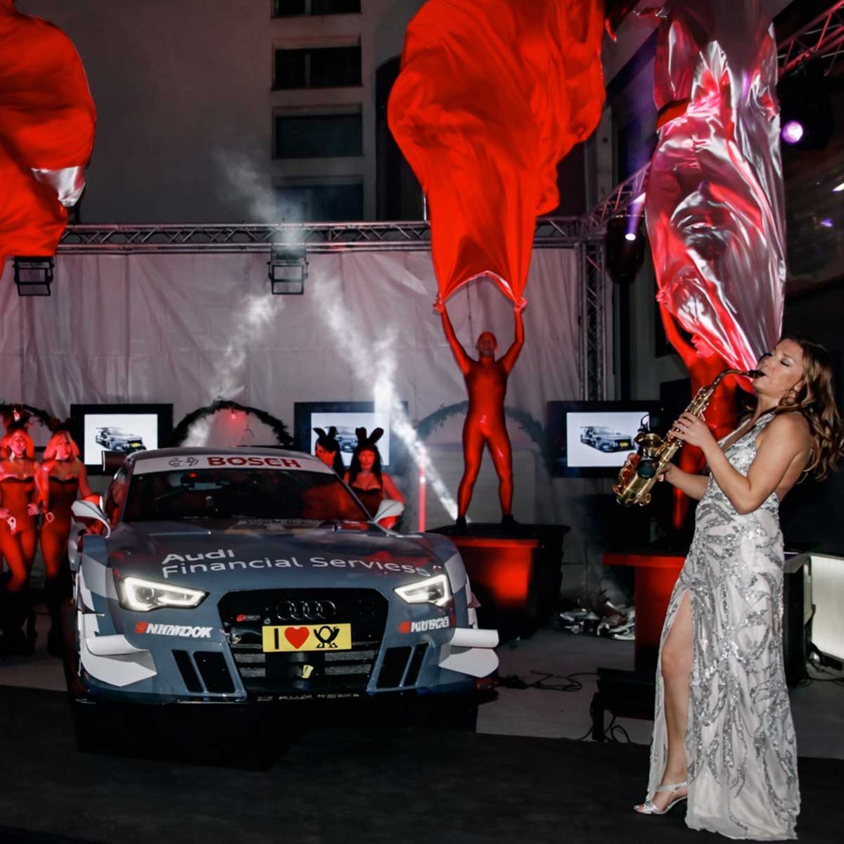 Saxophonistin Audi Event Auftritt