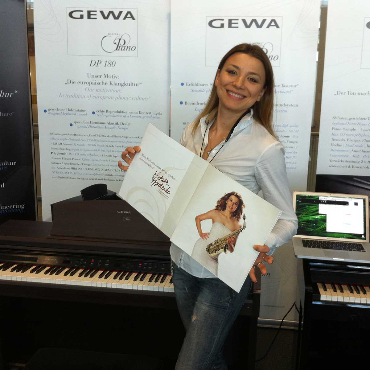 Saxophonistin GEWA Werbung